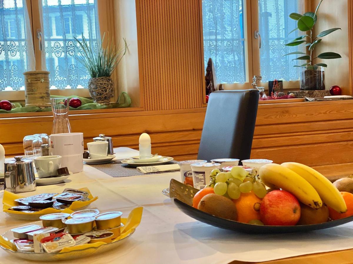 Hotel Hirschen Hinwil Екстер'єр фото